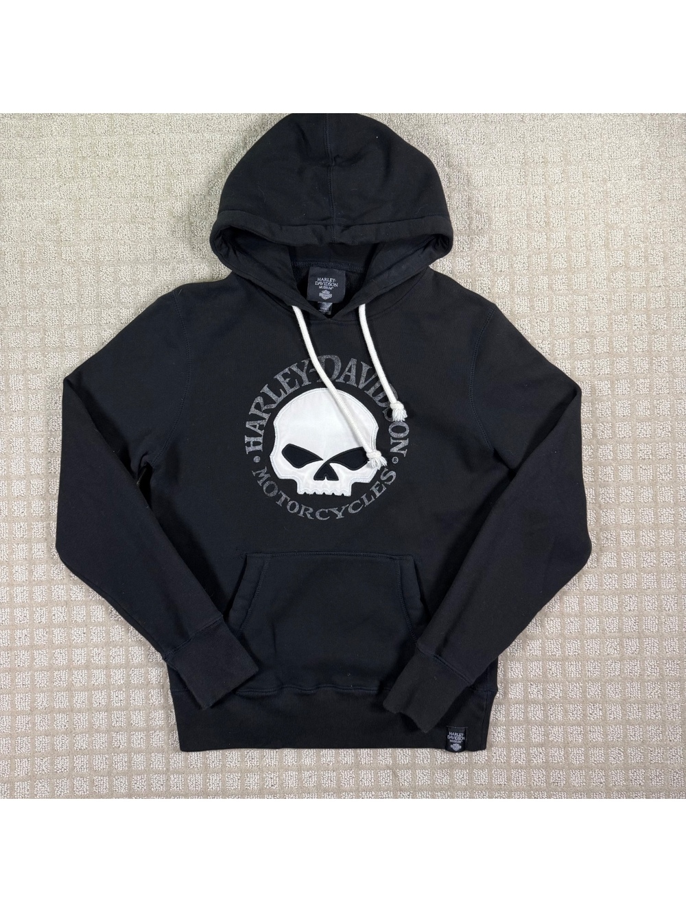 Harley-Davidson Museum black pullover hoodie size Small